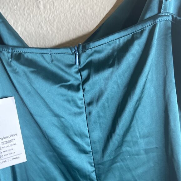 Xxxiticat Green Midi Dress Sexy Spaghetti Strap Size Medium - Picture 10 of 14